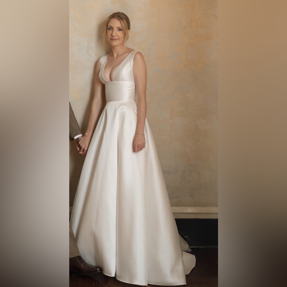 Sarah Seven Amara Gown - Pristine Condition